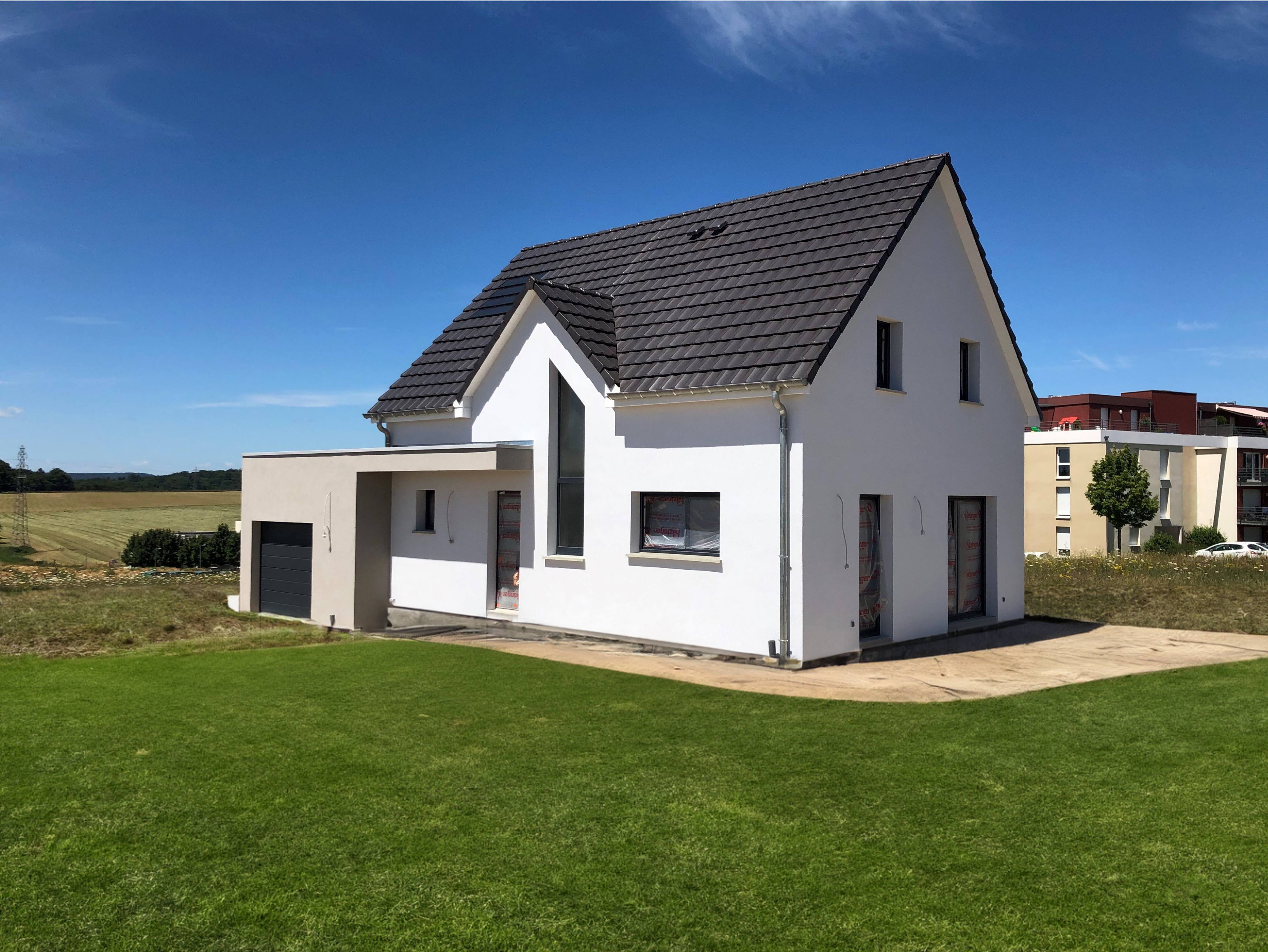 Maison à 2 pans moderne
